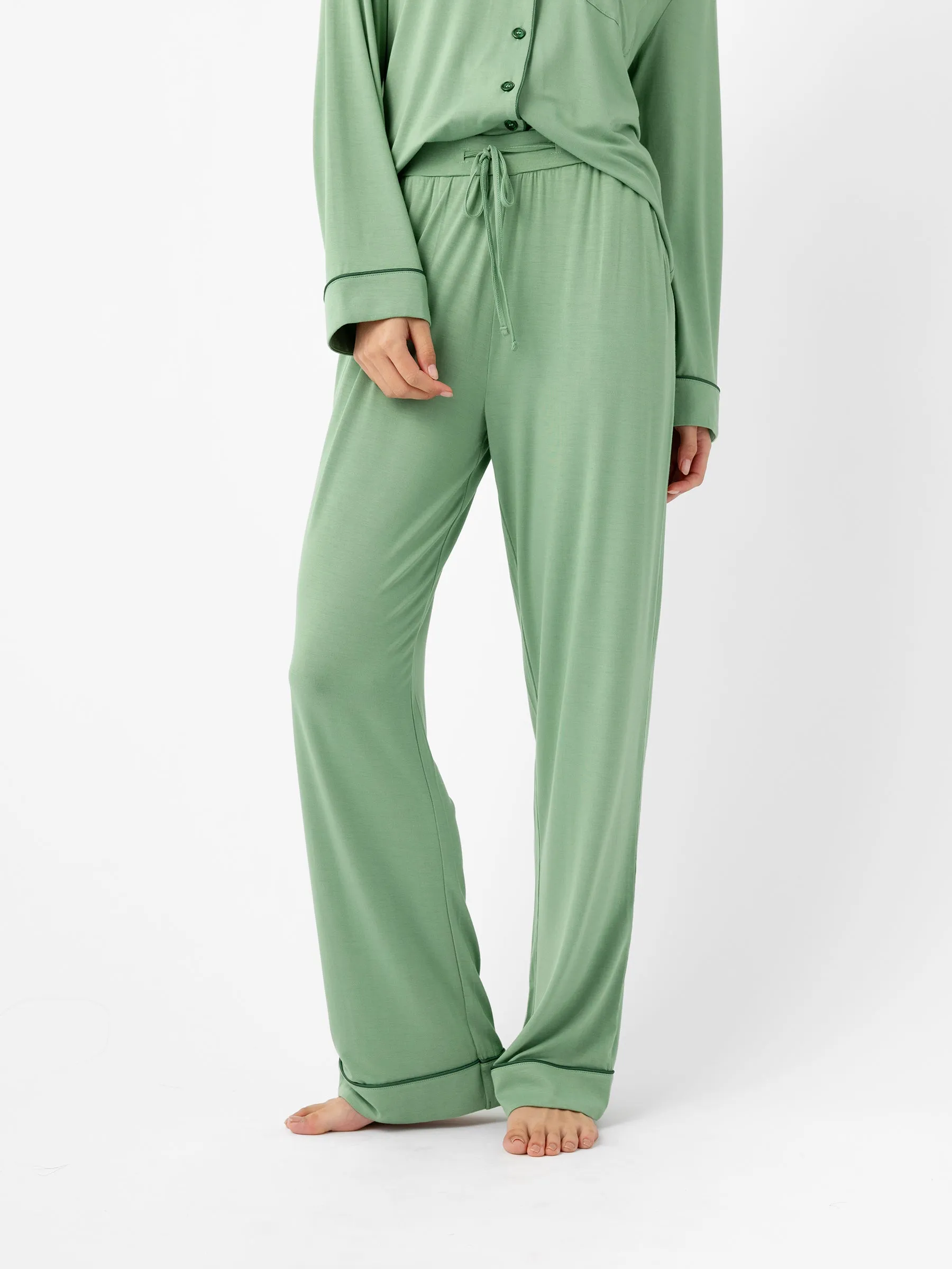 Last Chance Women's Bamboo Stretch-Knit Long Sleeve Pajama Set