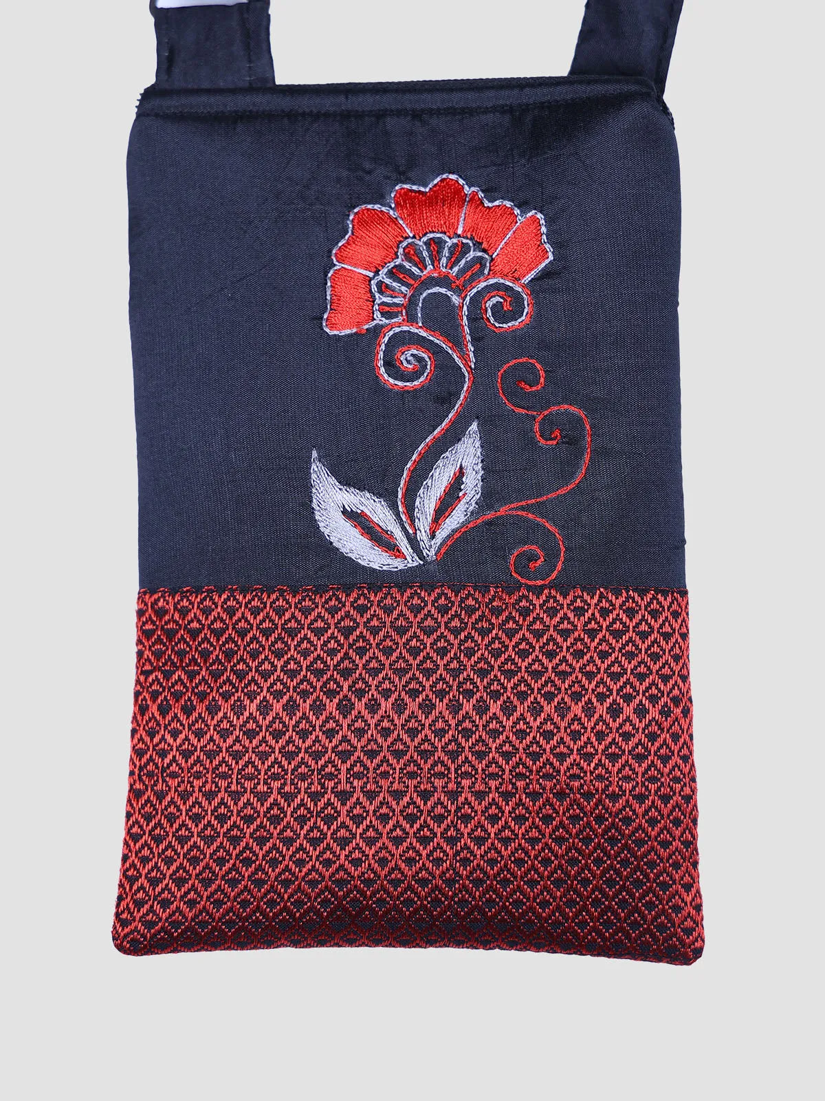 Mobile Pouch With Khun Fabric Black