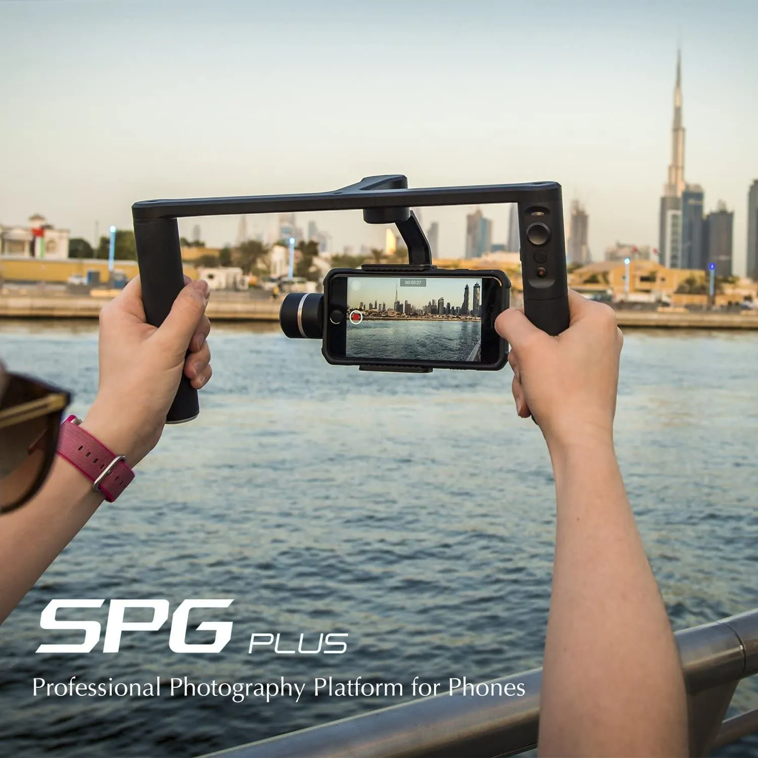 [OPEN BOX] FEIYUTECH SPG Plus 3-Axis Dual Handle Gimbal, with Five Screw Ports for Flashes Tripods Phone Clips