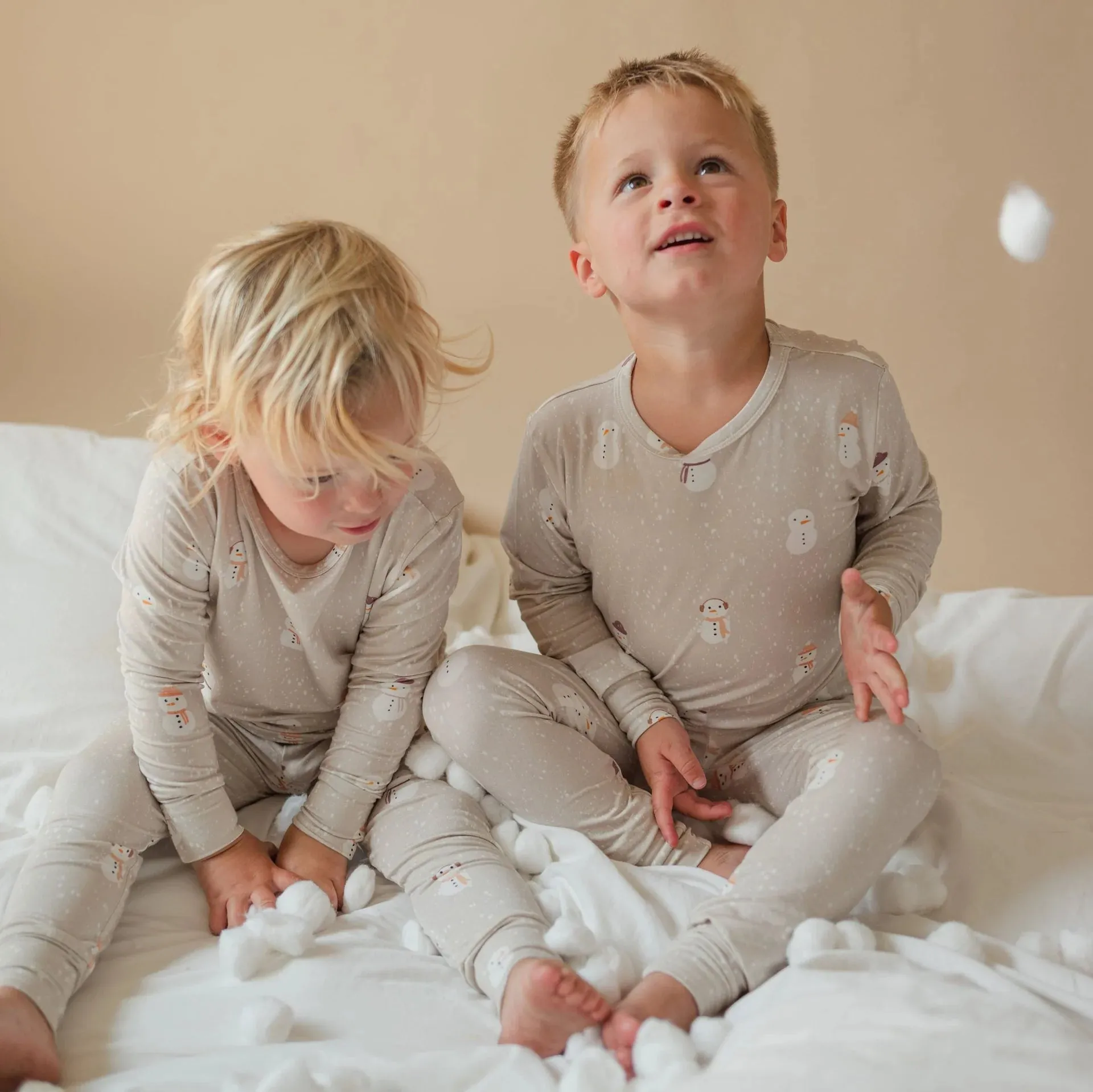 Snowman Bamboo Two-Piece Pajamas